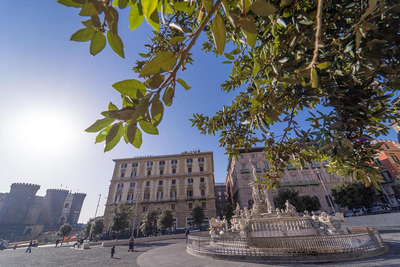 Royal H Umberto I, Napoli Centro, By Clapa Group Hotel Екстериор снимка